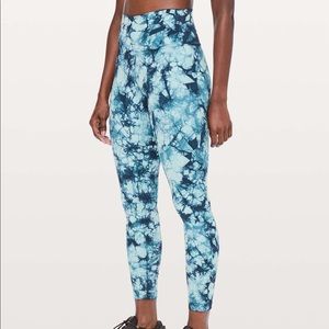 Lululemon Wunder Under 25” Luxstreme Tight Size 2